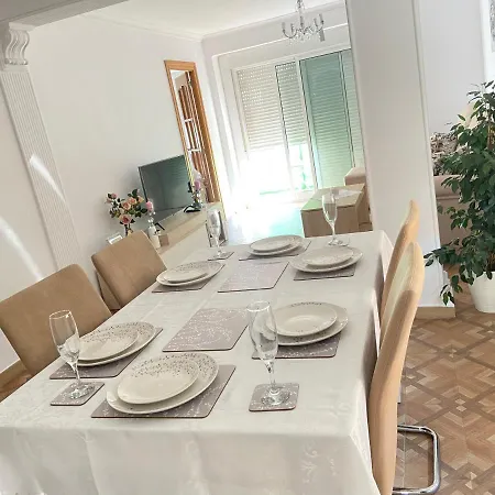 Almudafer דירה *